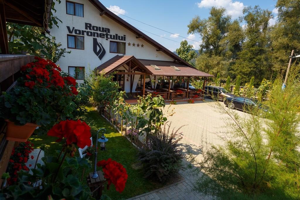 Отель Roua Voronetului Гура-Гуморулуй Экстерьер фото
